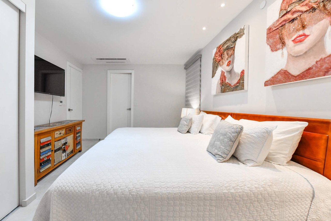 O Condominium Unit 40 Penthouse