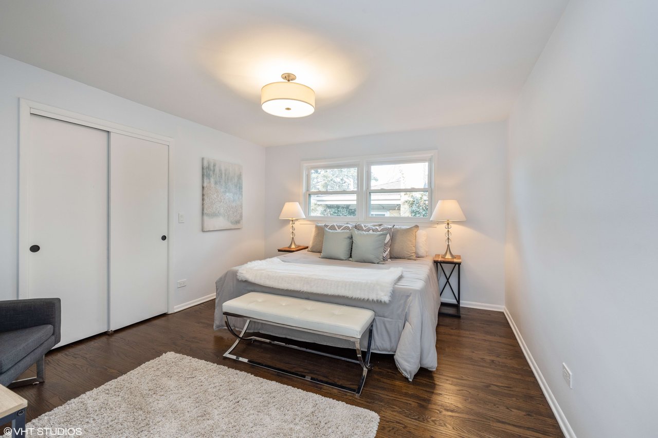 3838 Hampton Ave, Western Springs, IL 60558