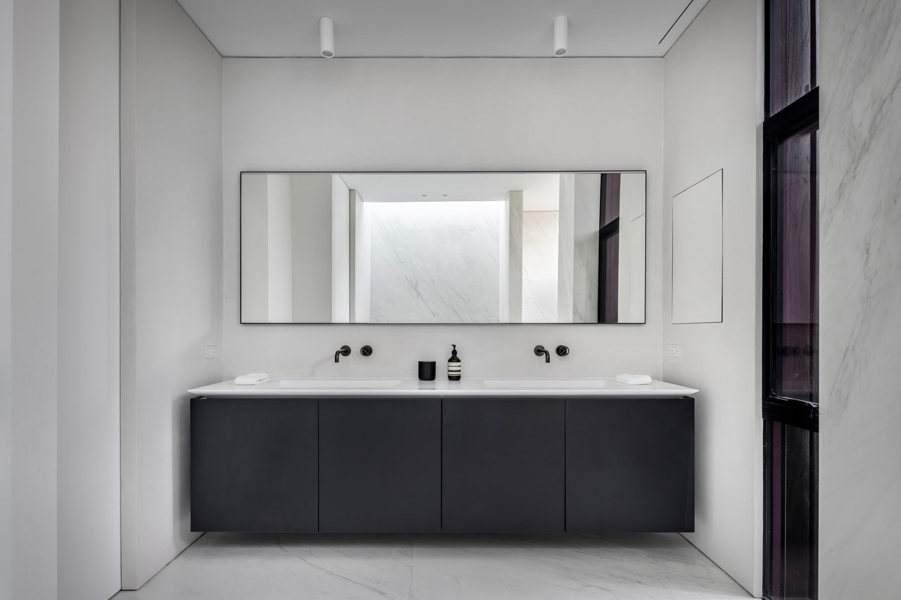 Warm Minimalism Meets Timeless Modern Design