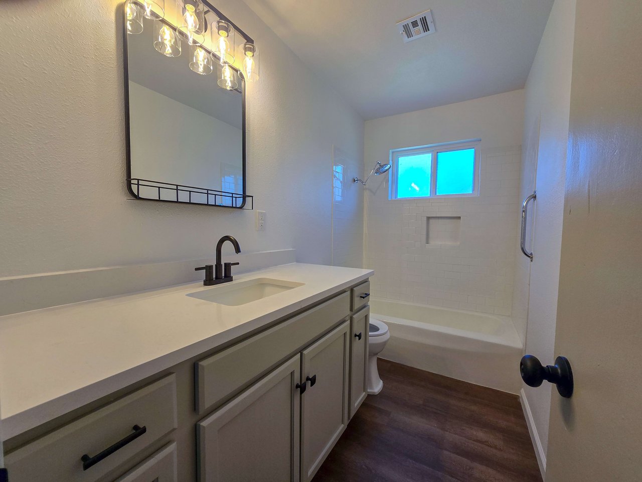 1117 East Parker