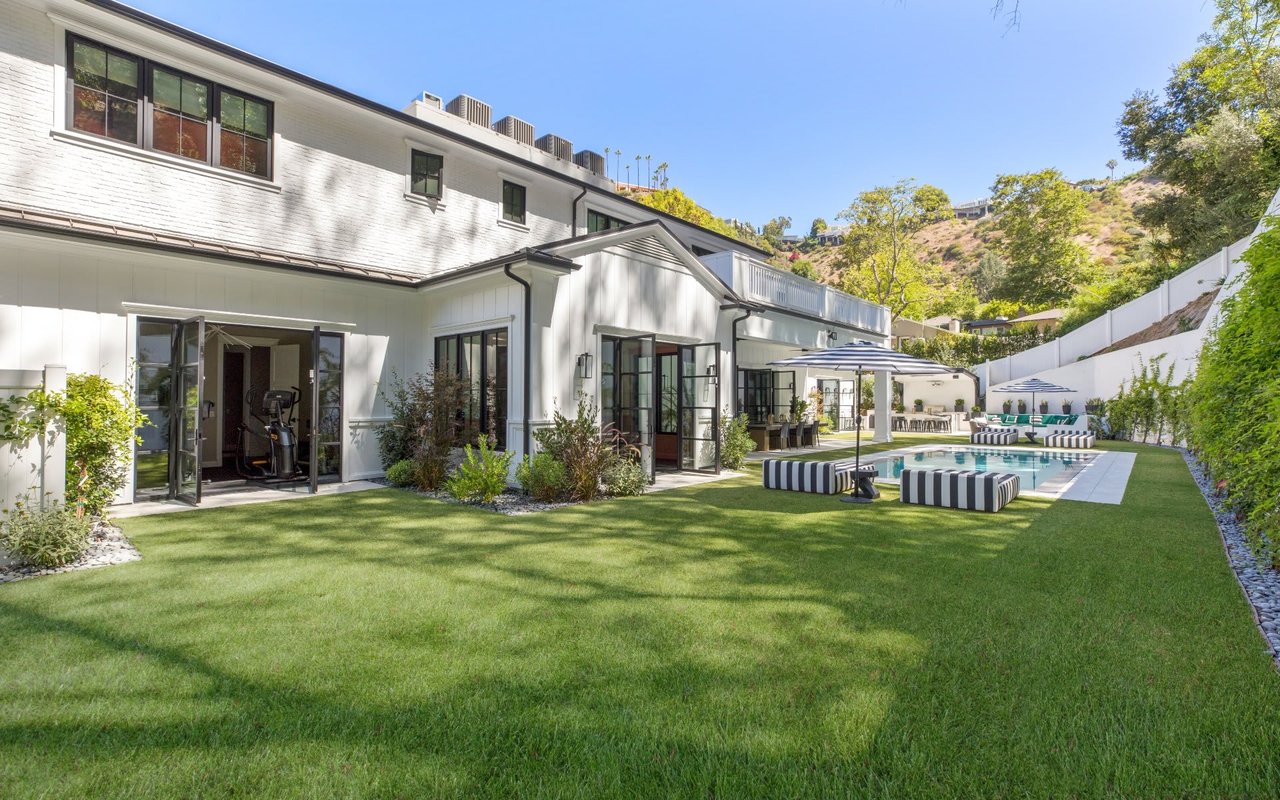 10960 Verano Rd