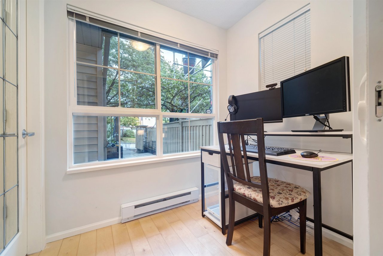 1131 Ross Rd