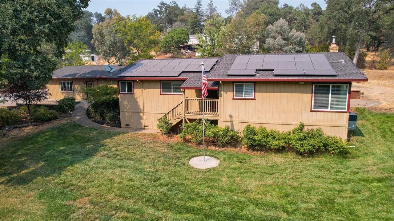 4511 Panorama Drive