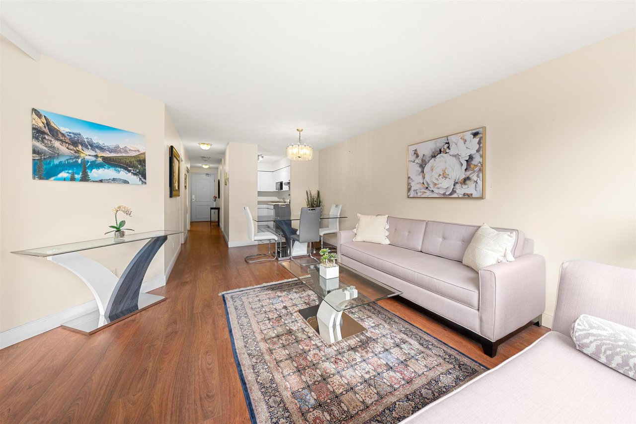 512-1327 E Keith Rd