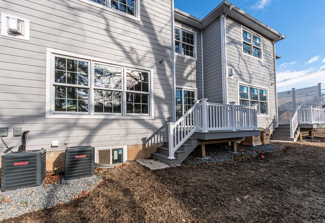 Dahlia Brook Townhomes