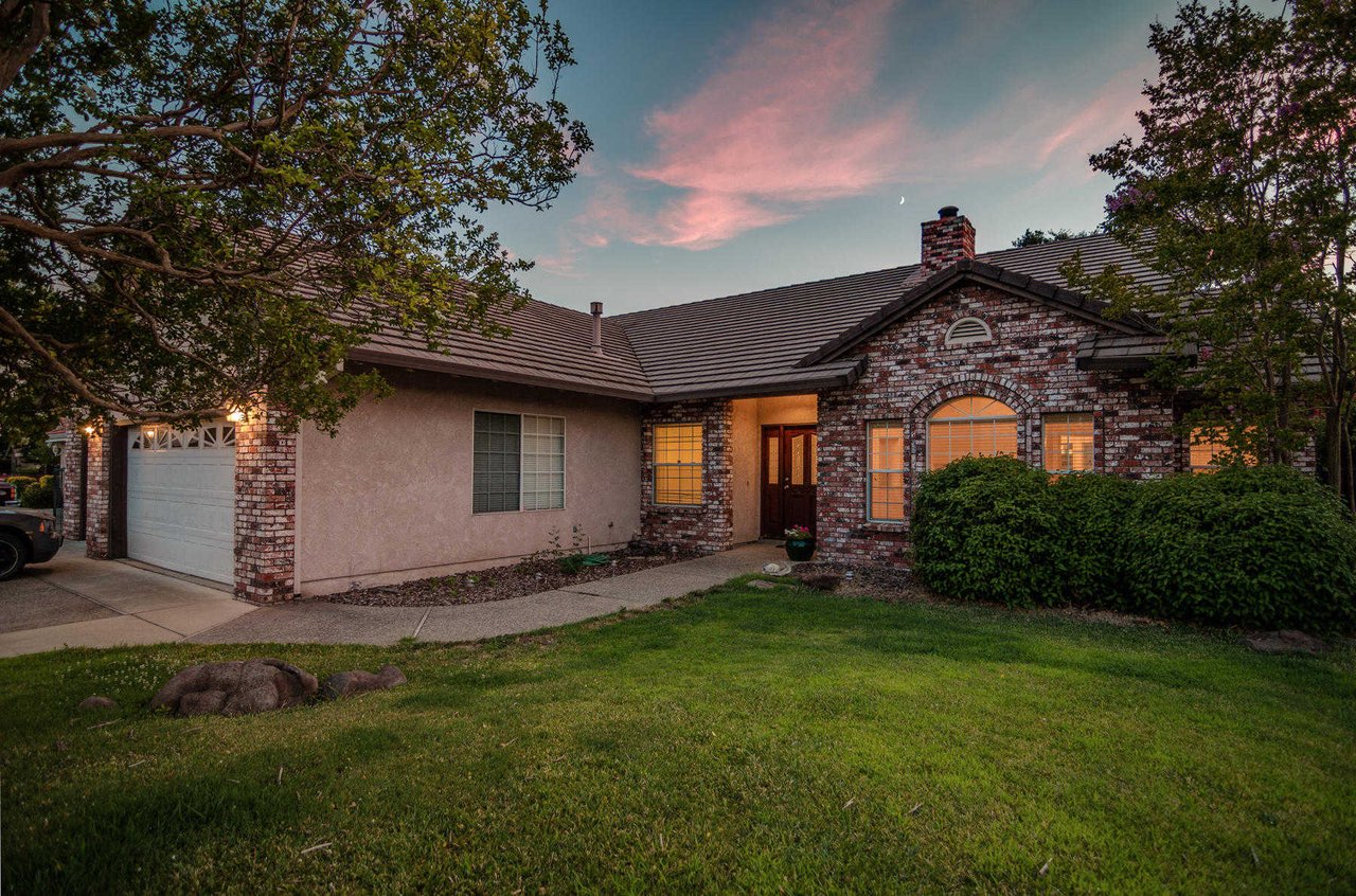5410 Indianwood Drive