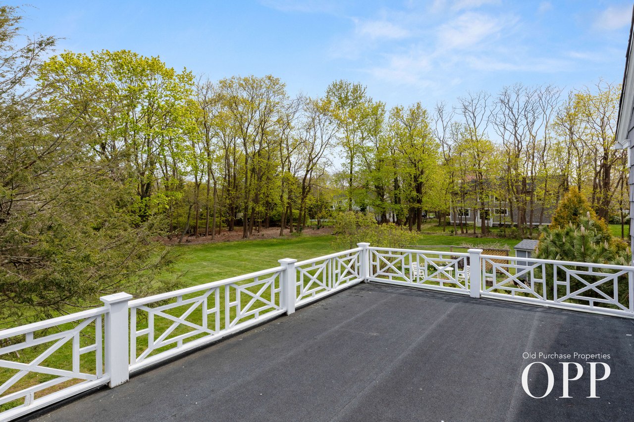 1.2 ACRES OF ENDLESS POSSIBILITIES