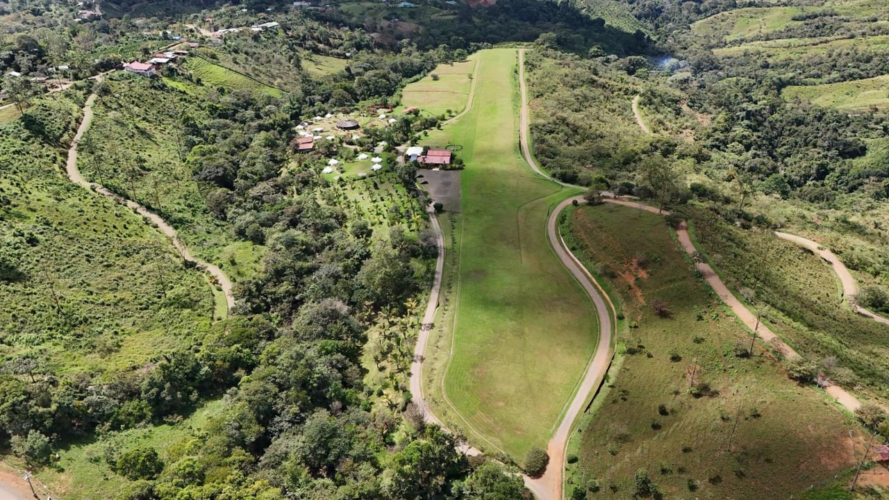 River and Waterfall Ranch, Perez Zeledon, San Jose