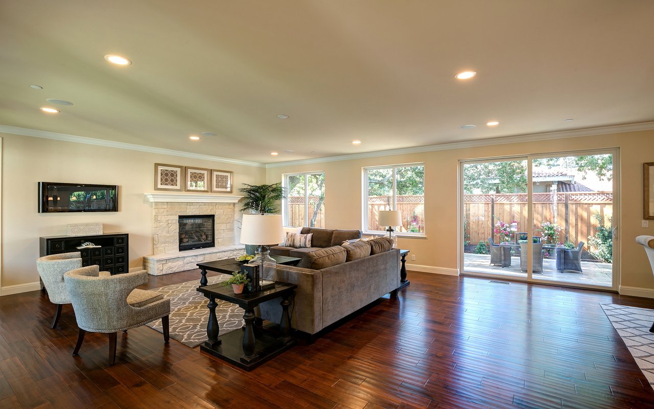 15 Alderwood Ct