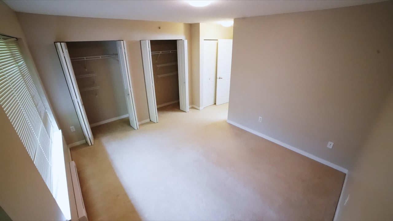 117-9229 University Cres