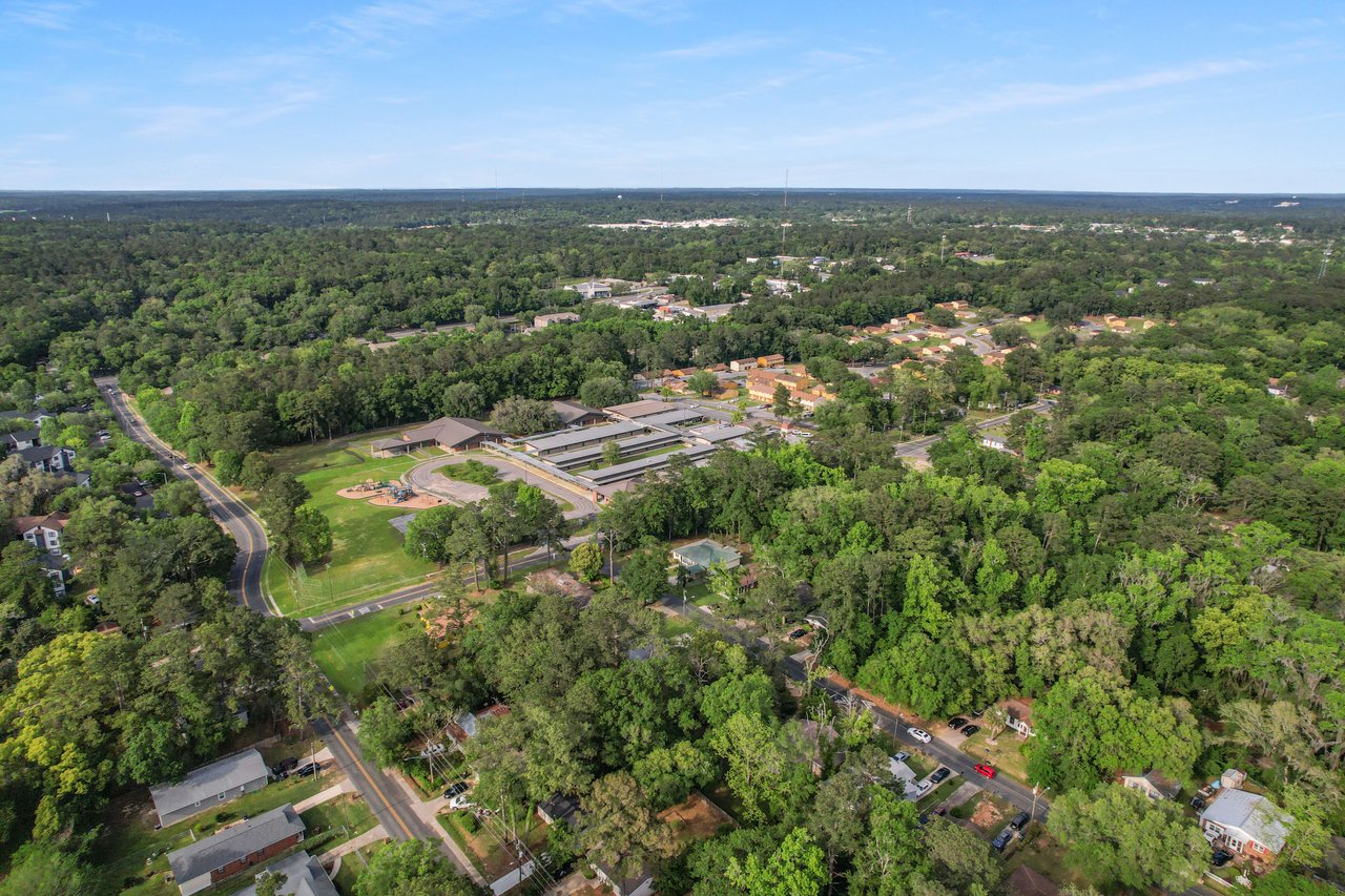 nother aerial view of Griffin Heights, highlighting the layout of the community and its natural surroundings.