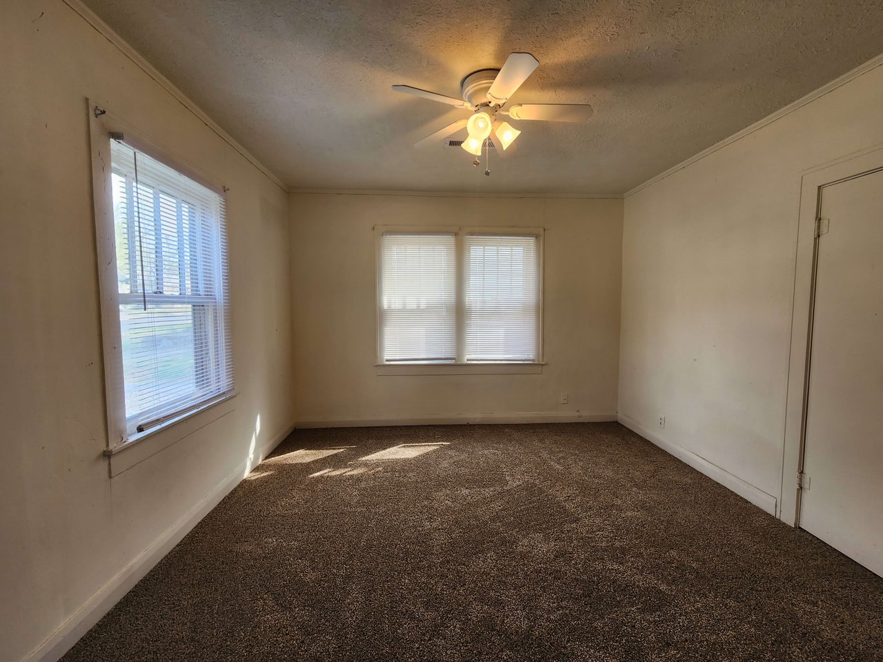 810 N. Market Ave