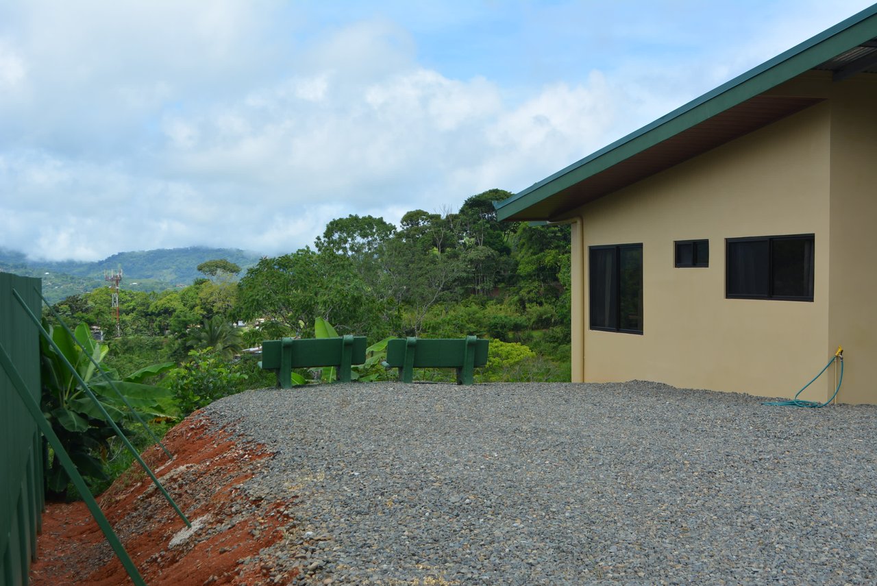 New 3 Bedroom 2 Bath Home In Platanillo