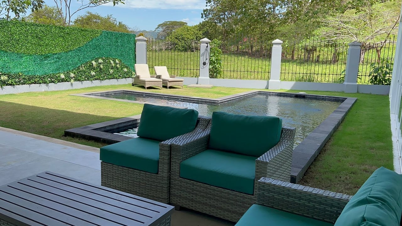 Modern Luxury Pool Villa, Jaco, Puntarenas