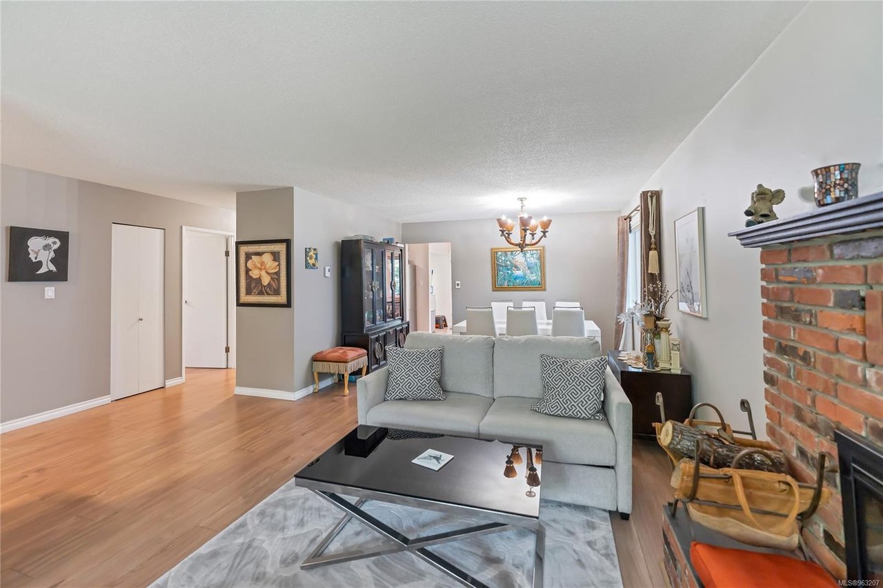 1336 Ryan St