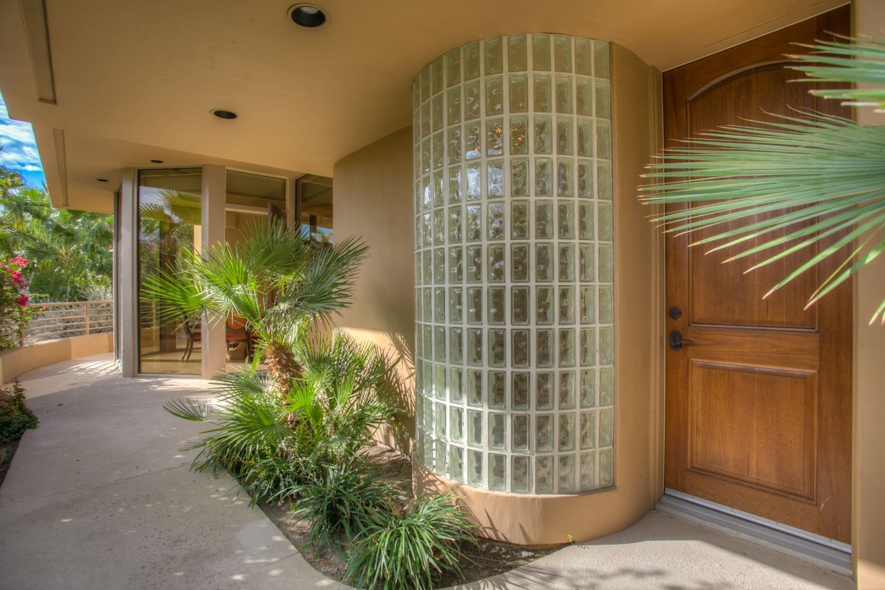 2626 Orchard Ave