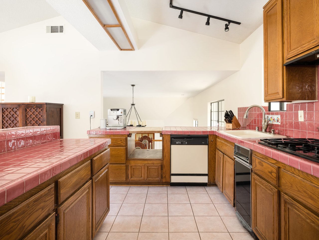 115 S Juanita Avenue A