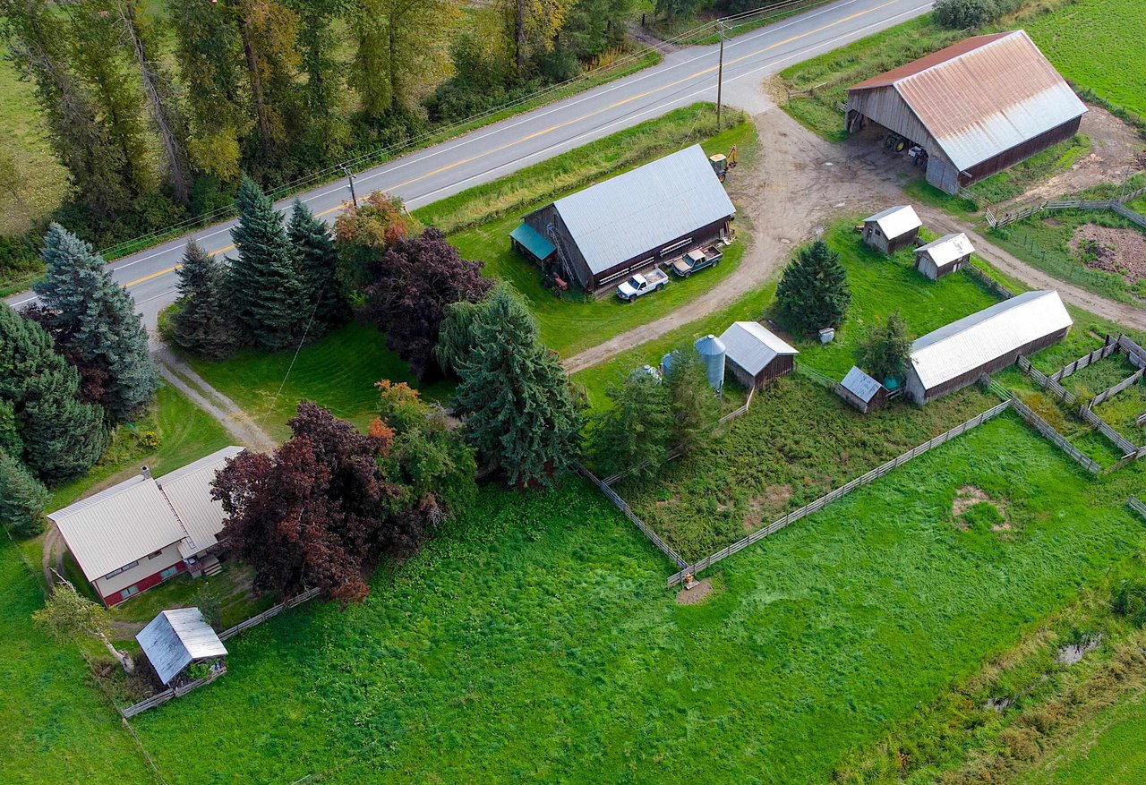 8573 Pemberton Meadows Rd