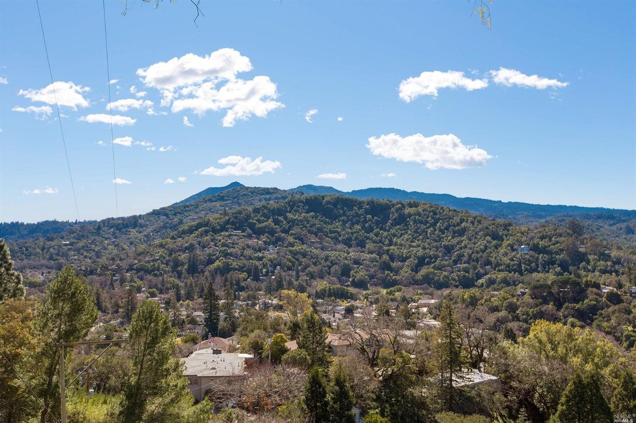 155 Camino De Herrera