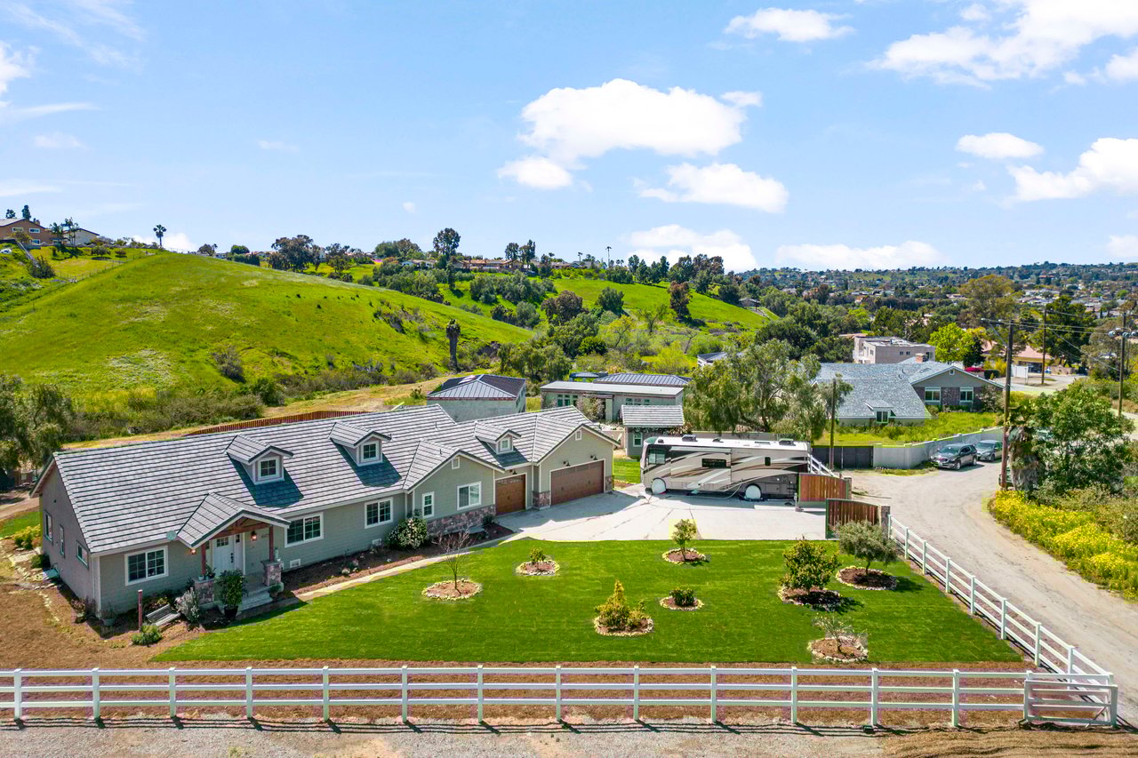 6038 Bonita Meadows Lane