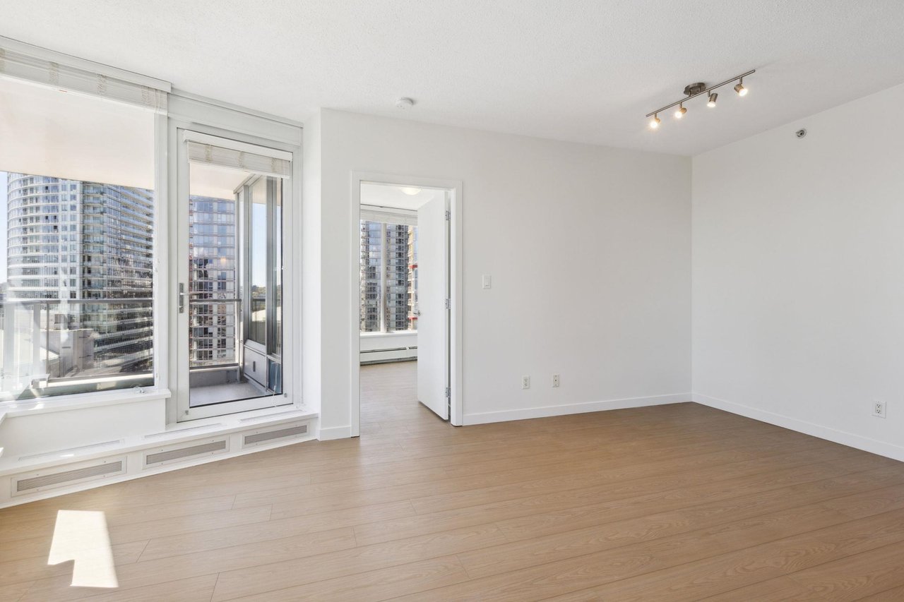 1807-188 Keefer Pl