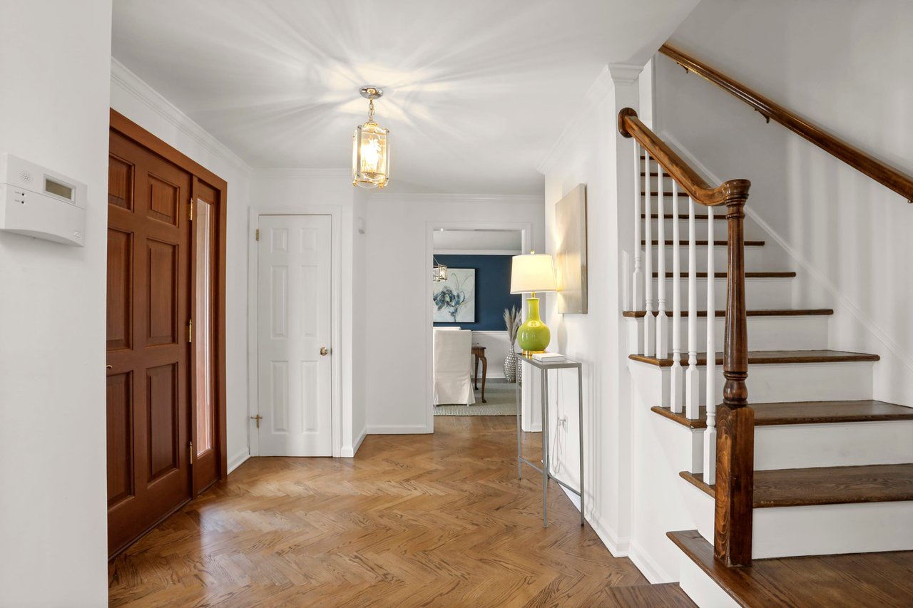 2 Pequot Drive
