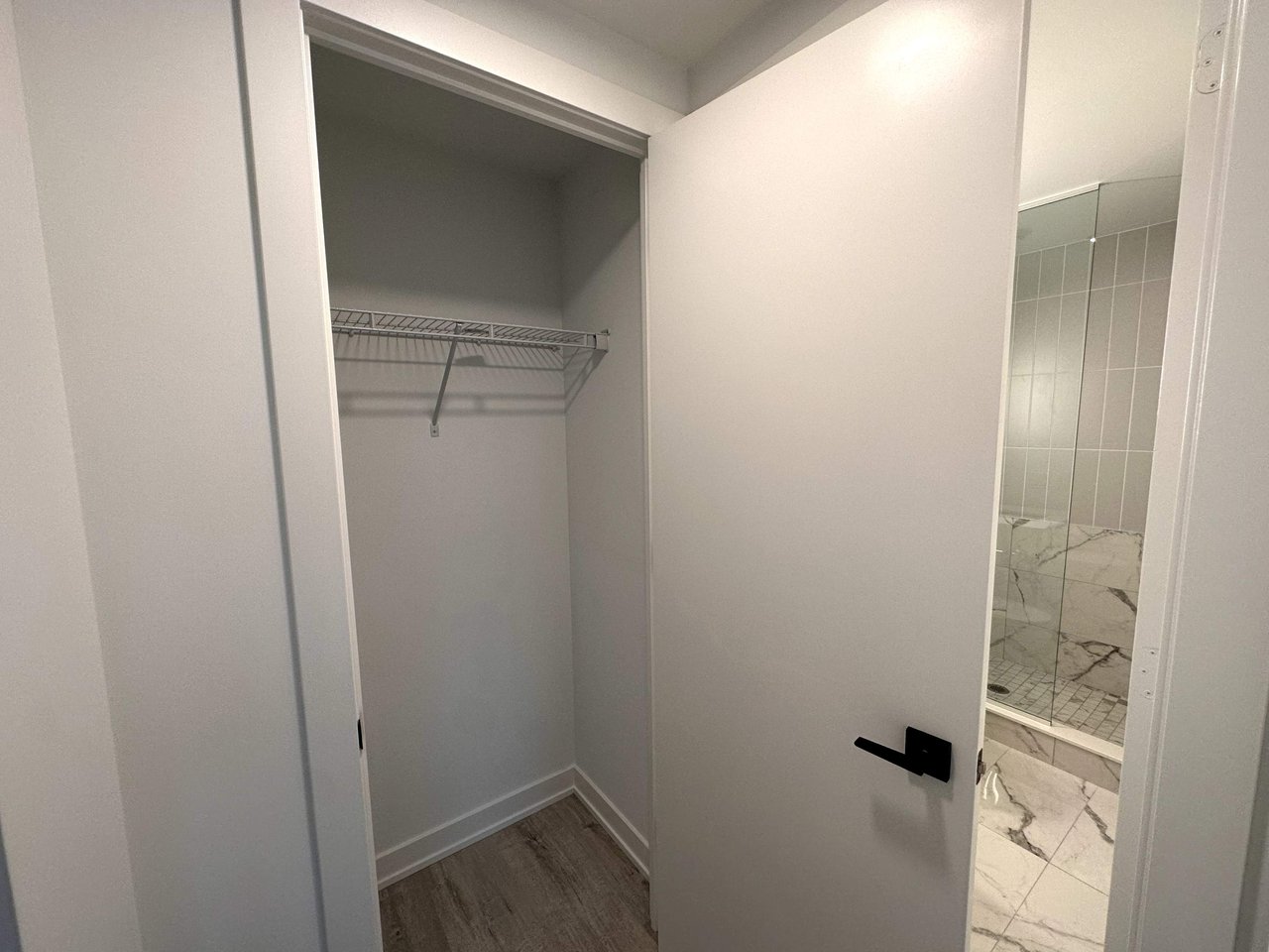 327 King St W, Unit 3601