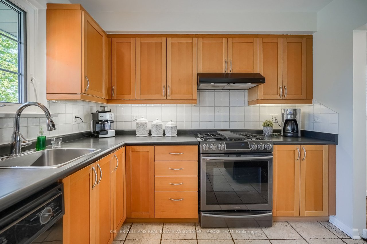 1361 Ludbrook Crt