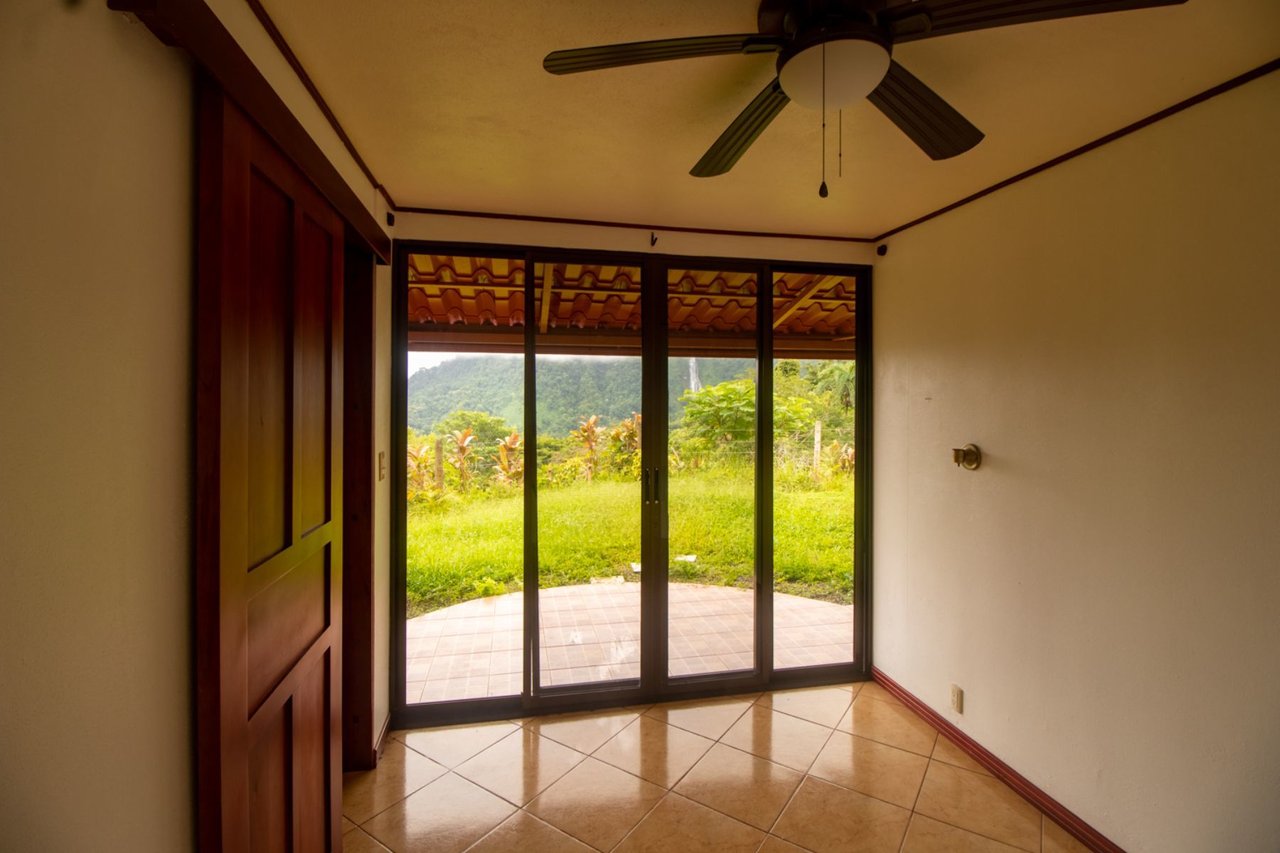 Waterfall View Residence, Perez Zeledon, San Jose