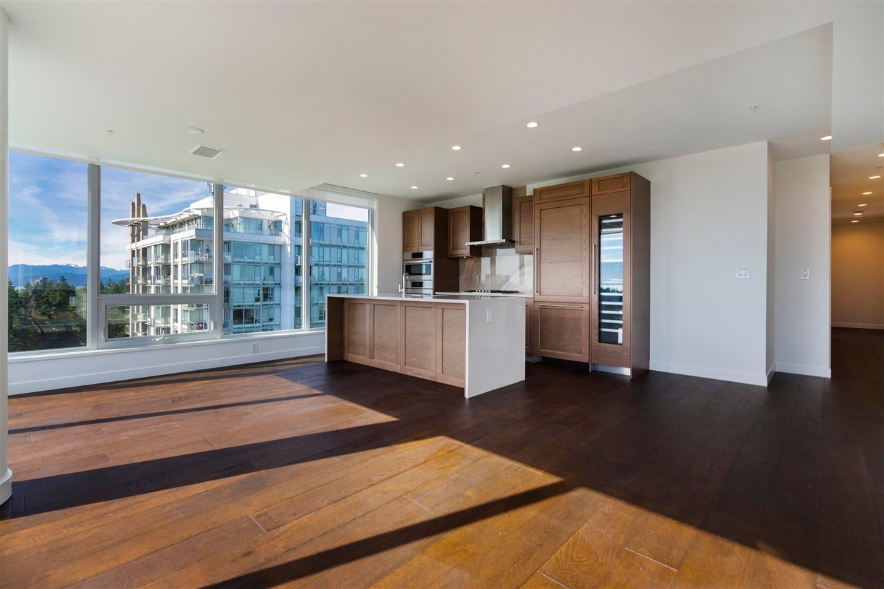 2102-5629 Birney Ave
