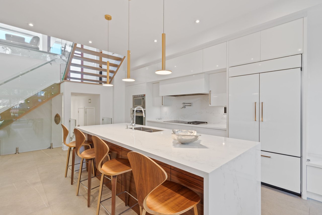 SOLD: Modern Luxury In Coveted Davisville