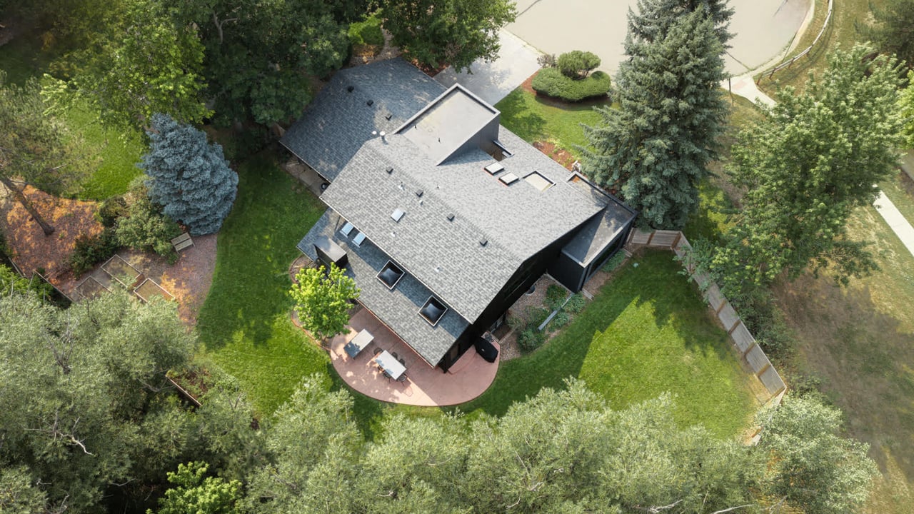 6095 Old Brompton Road