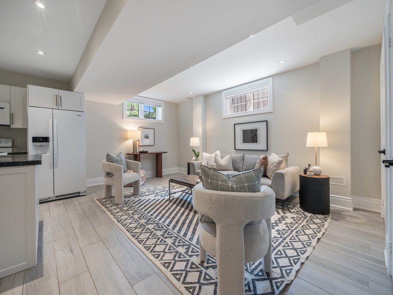 32 Ilfracombe Cres