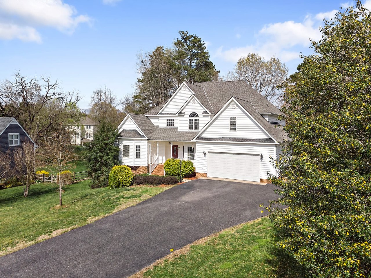 8805 Thornton Heath Drive