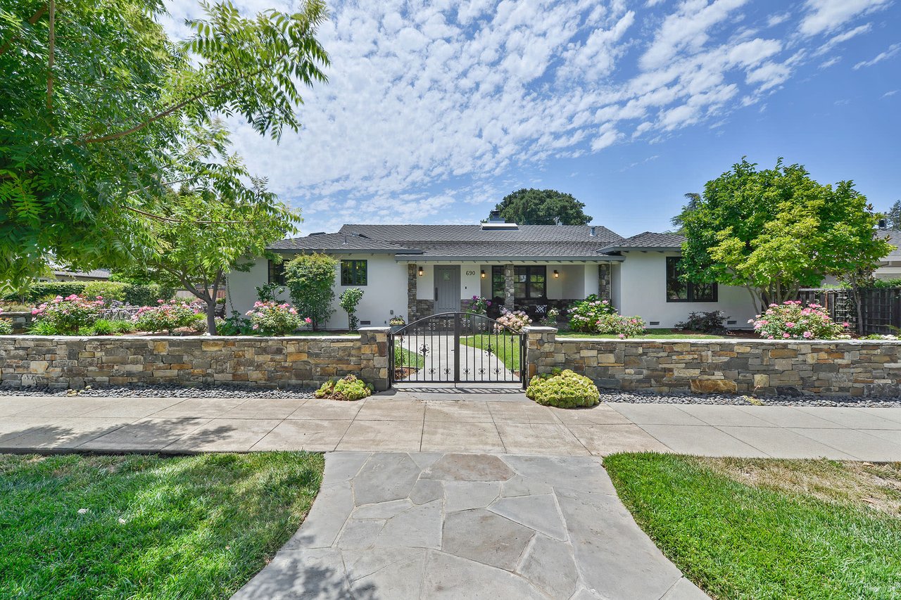 690 Orange Ave