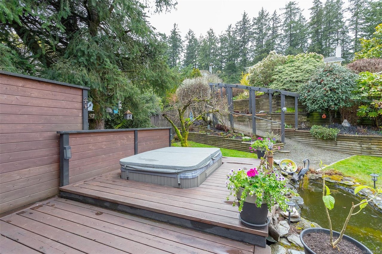 7448 East Saanich Rd, Central Saanich