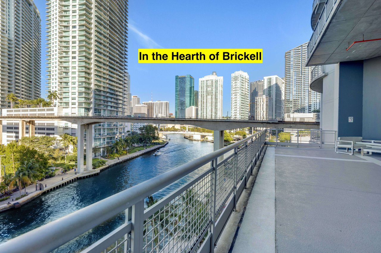 690 SW 1Ct #2308 Miami FL-33130