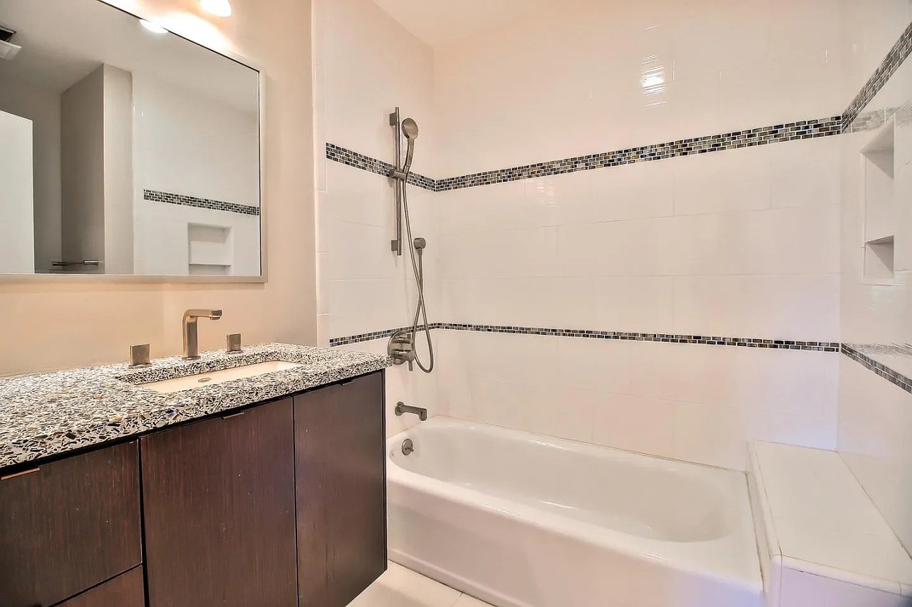 100 Belcrest Dr