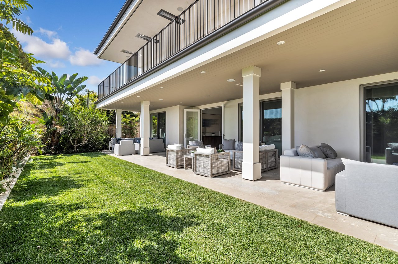 448 Serra Drive