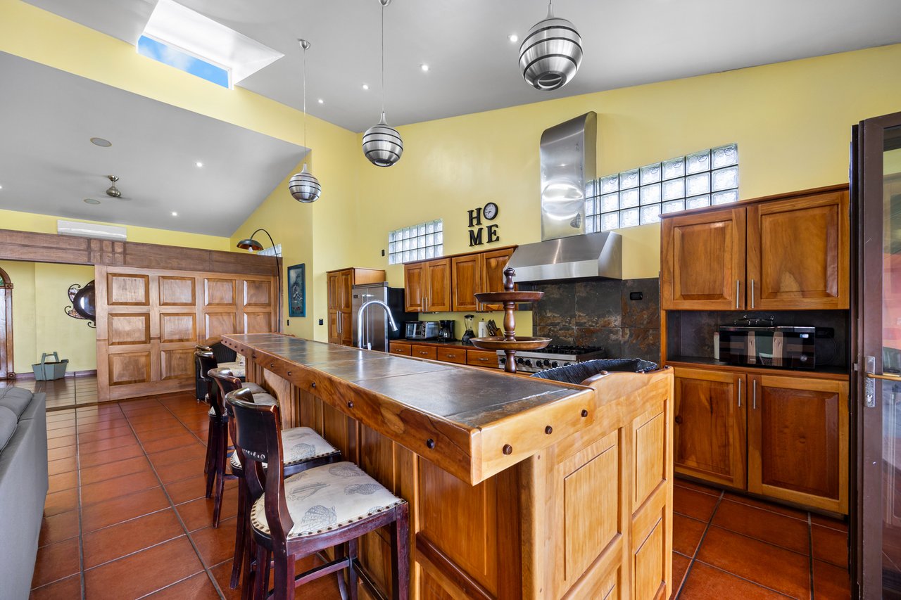 Titled Beachfront Luxury Estate, Flamingo, Guanacaste