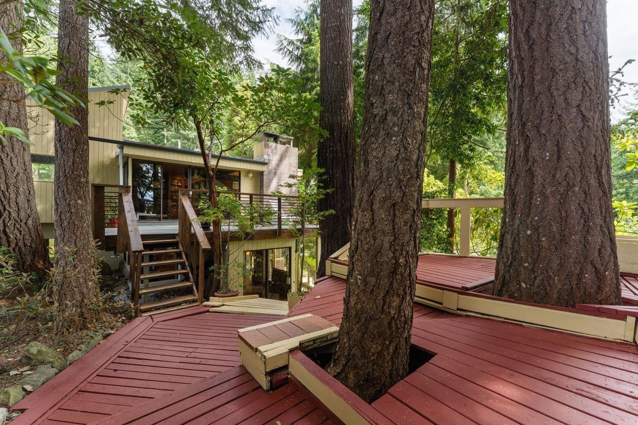 155 Highview Pl