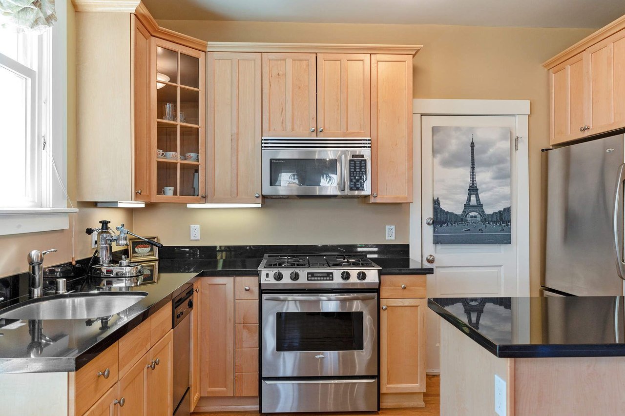 Charming Nob Hill Home