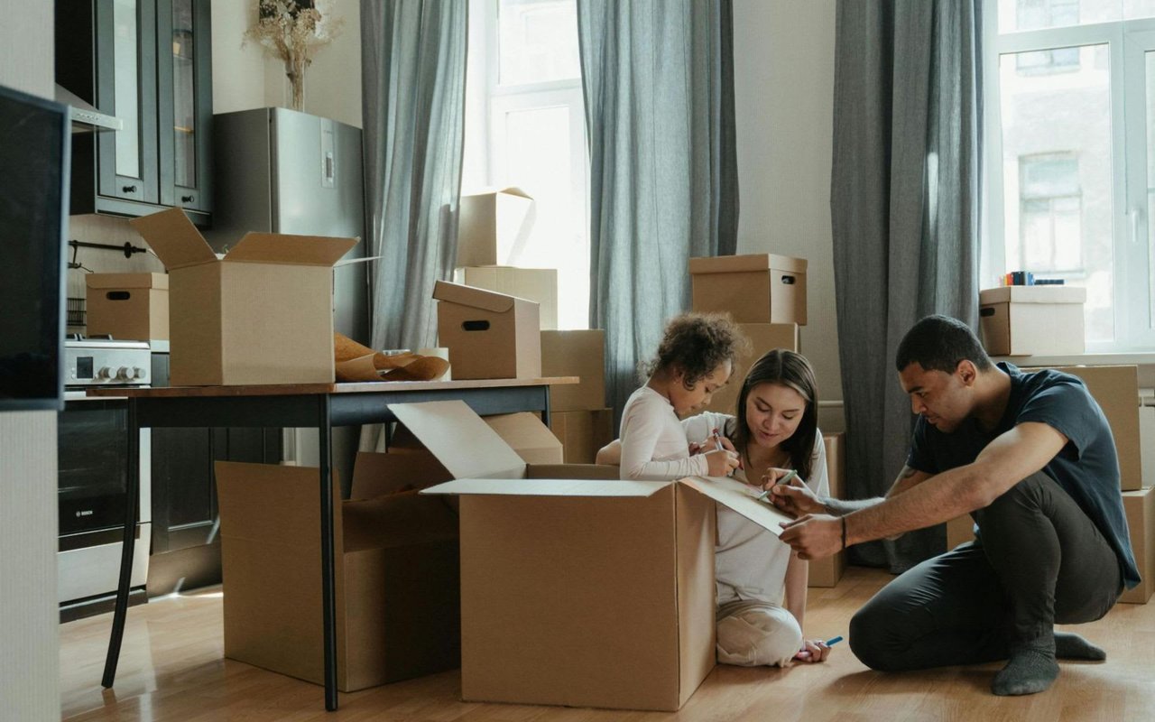 5 Tips To Make Moving Less Stressful