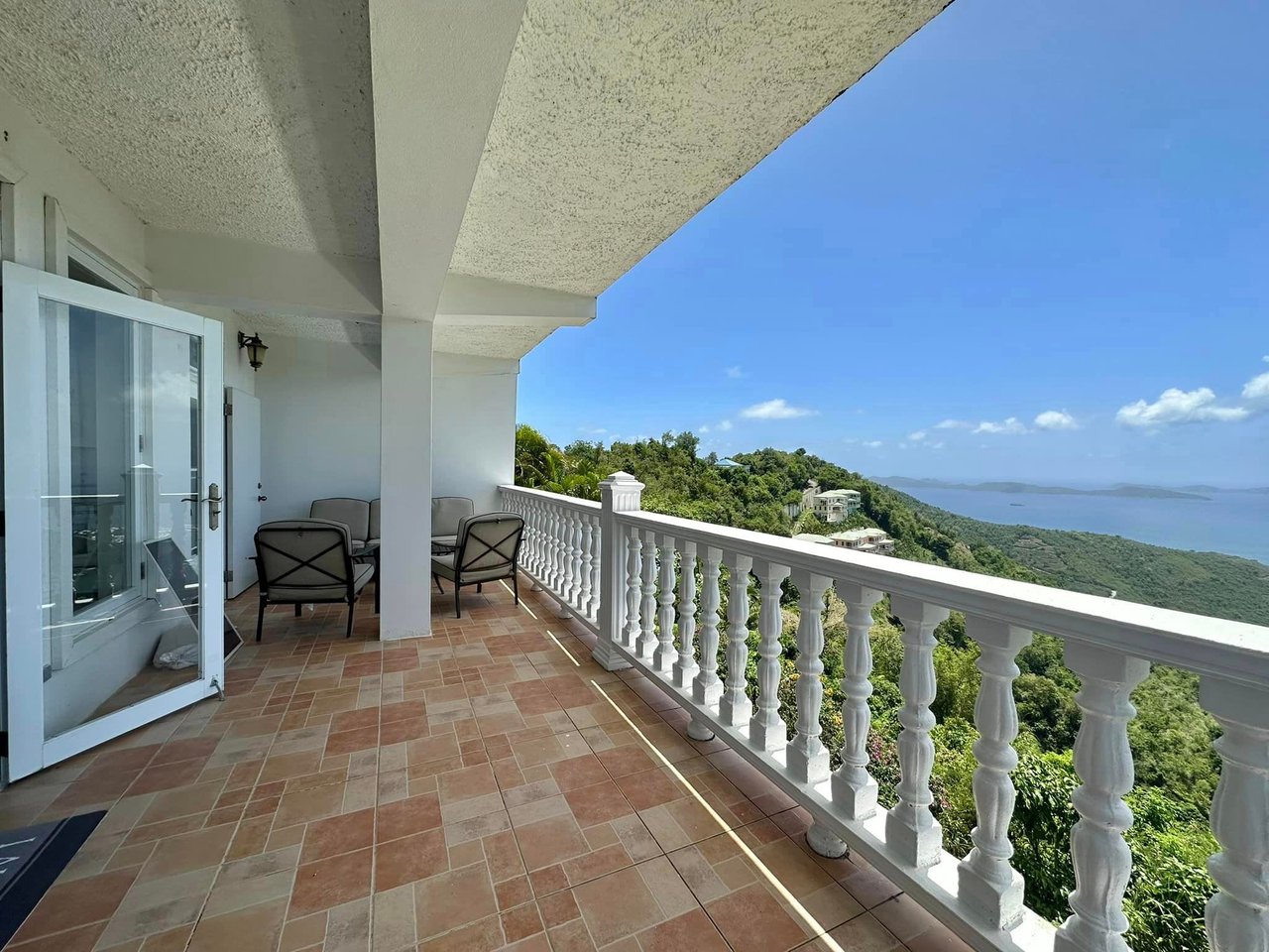 823 Harrigan Estate 2 Bedroom Apartment