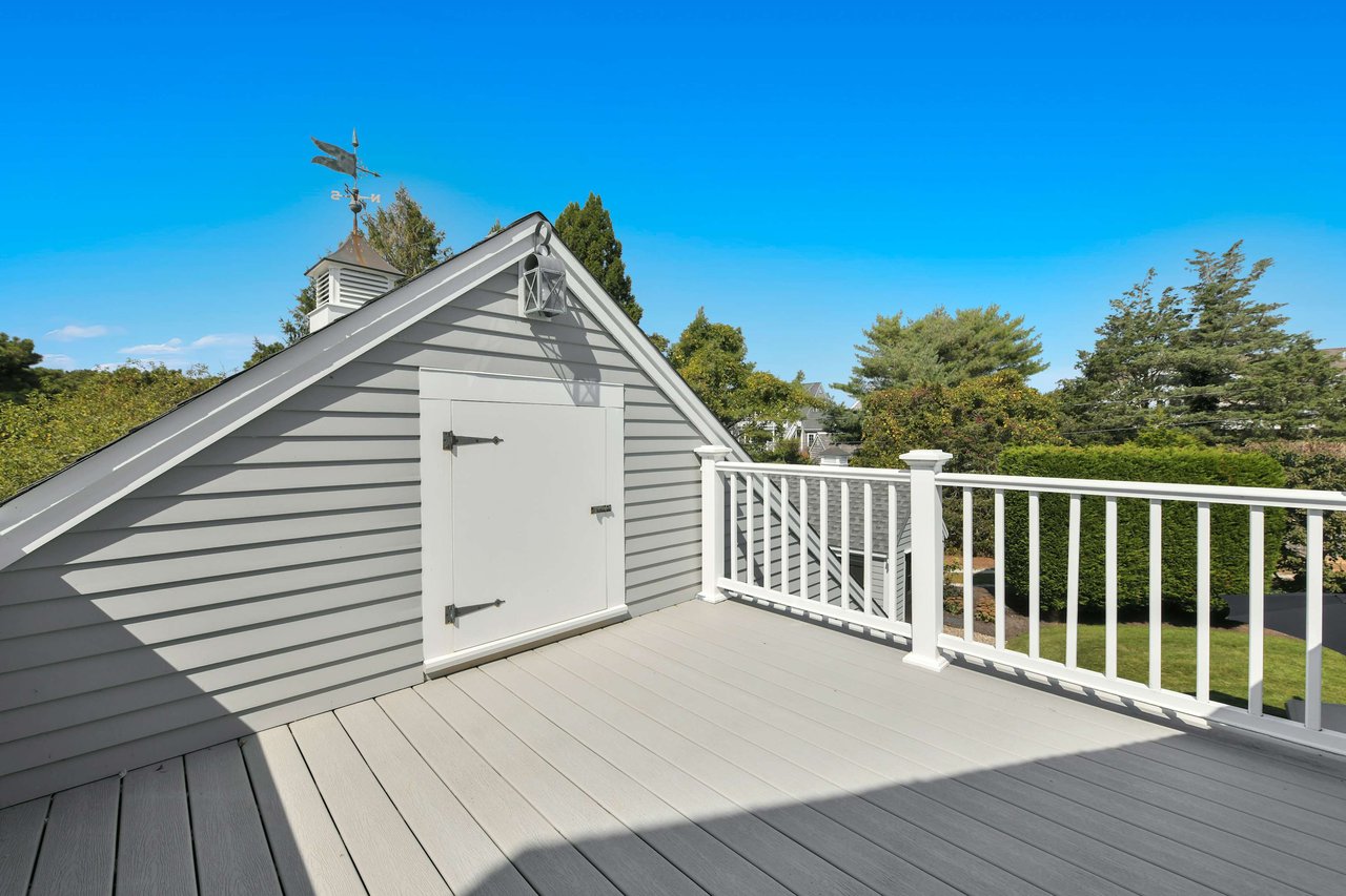 Picturesque Chatham Colonial 