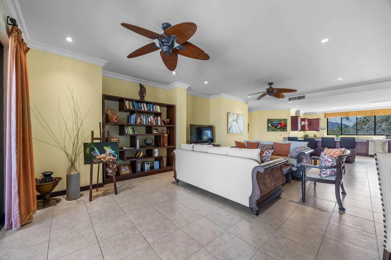 Ocean View Resort Condo, Conchal, Guanacaste