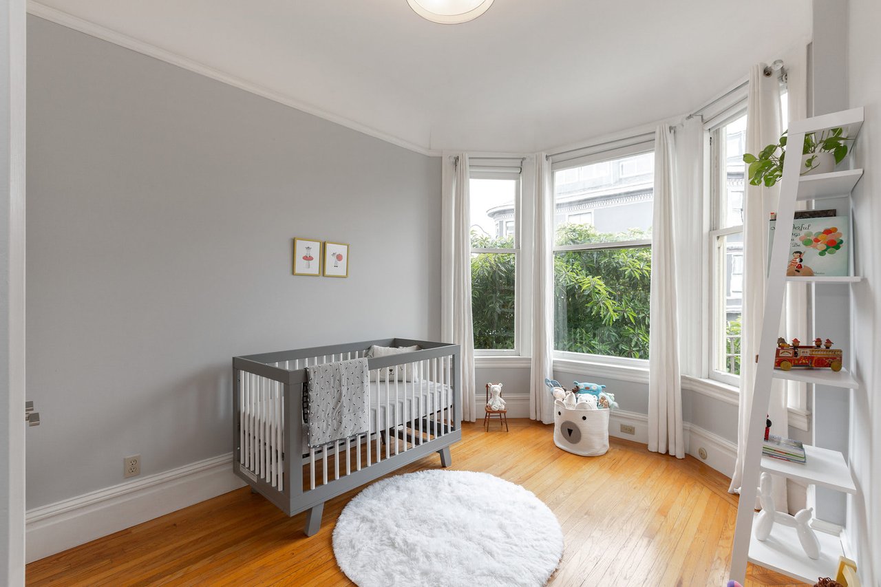 Chic Pacific Heights Condo