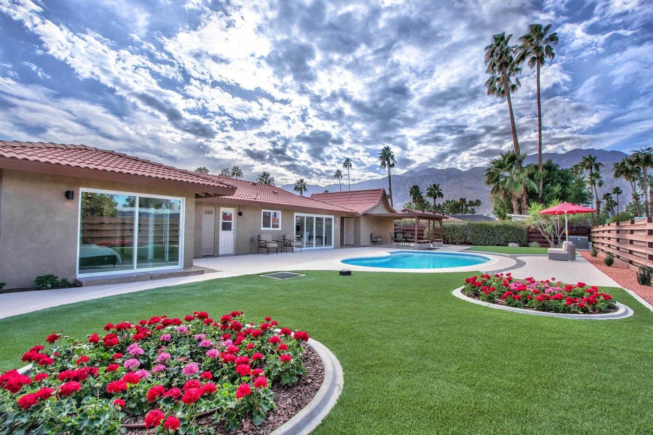2966 E Vera Cruz Rd