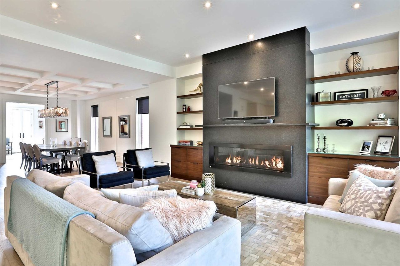 25 Westover Hill Road