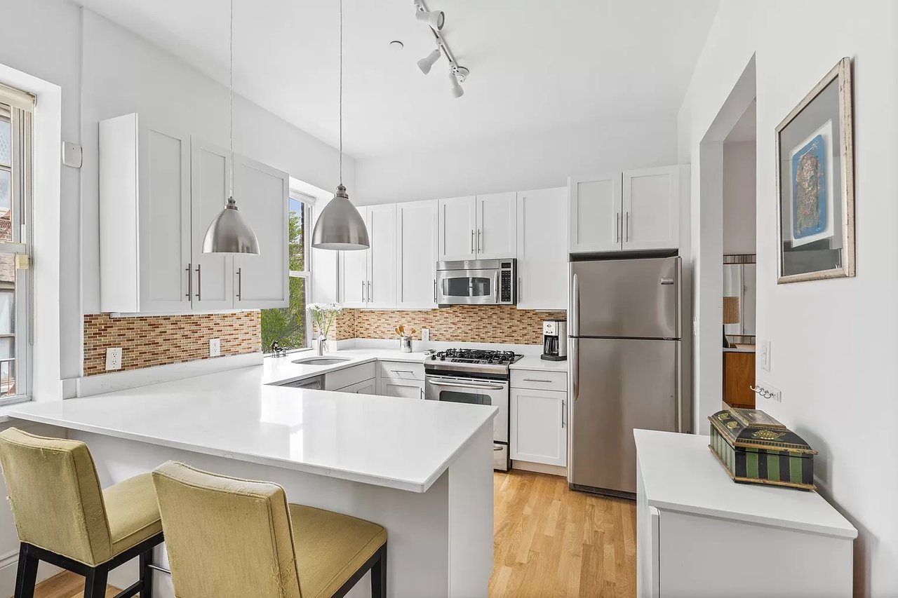 229 W 116th St, Apt 3A